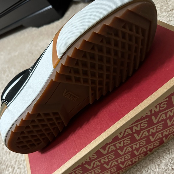 Old Skool Vans Stack - Picture 2 of 4